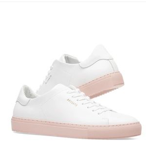 Axel Arigato sneakers